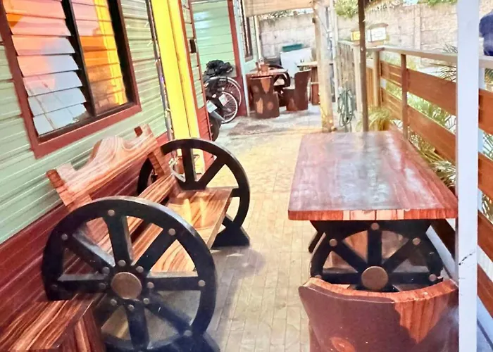 Villa Olango Island - S&e-2 Tiny Fully Furnished With Hot Shower, Washer, Wi-fi, Netflix & King-size Bed *